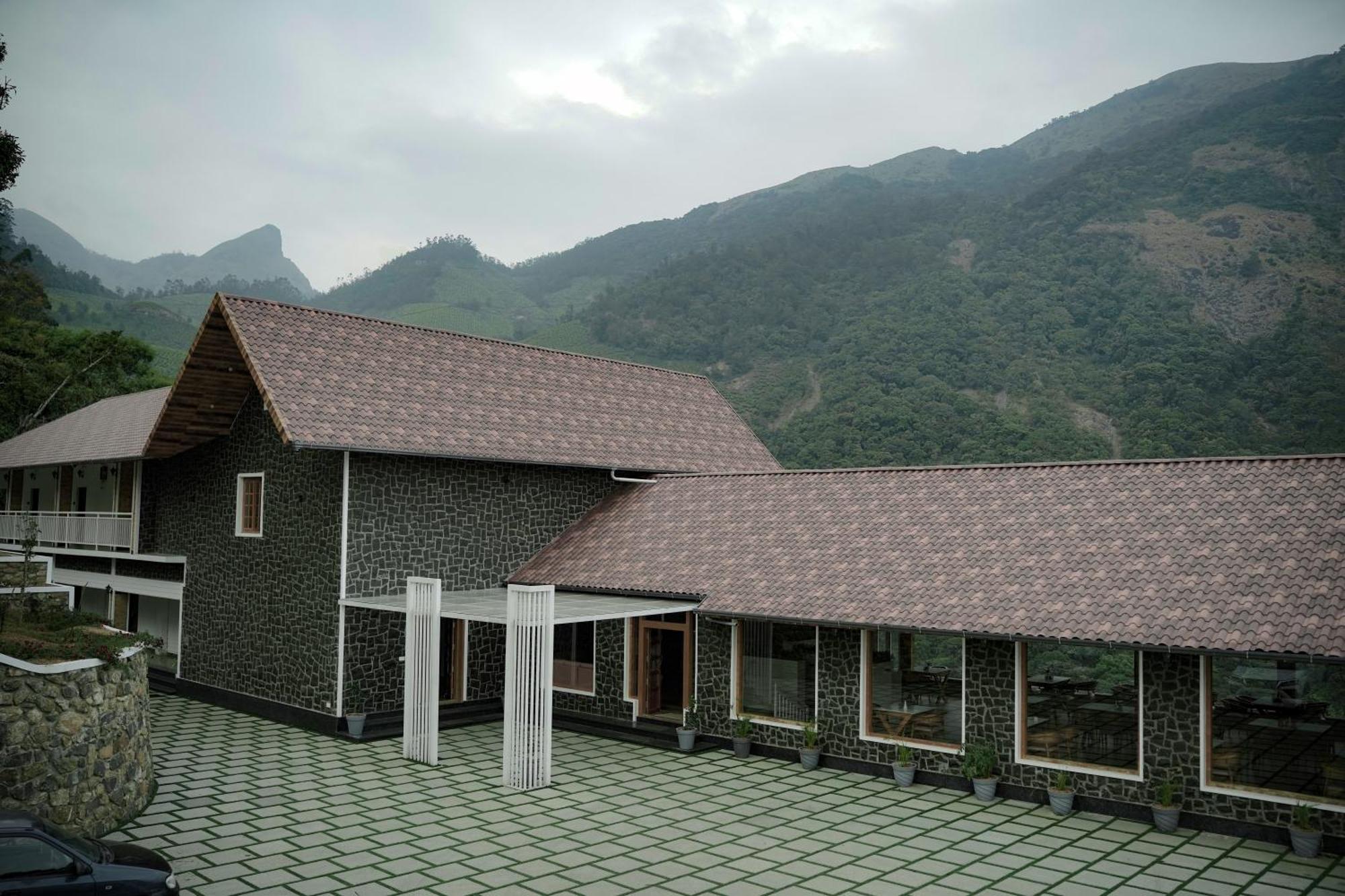 ホテル The Teatree Munnar Suryanelli エクステリア 写真
