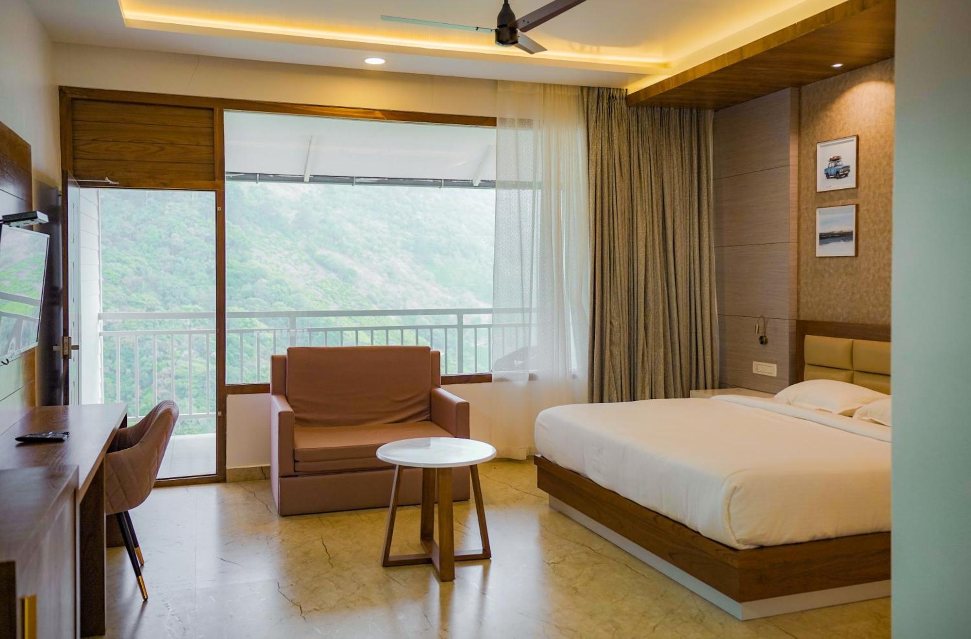 ホテル The Teatree Munnar Suryanelli エクステリア 写真