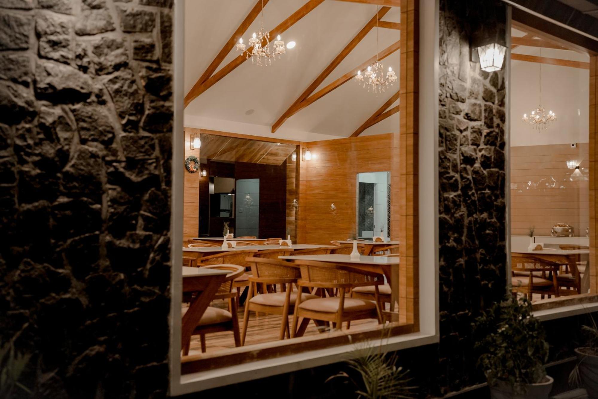 ホテル The Teatree Munnar Suryanelli エクステリア 写真